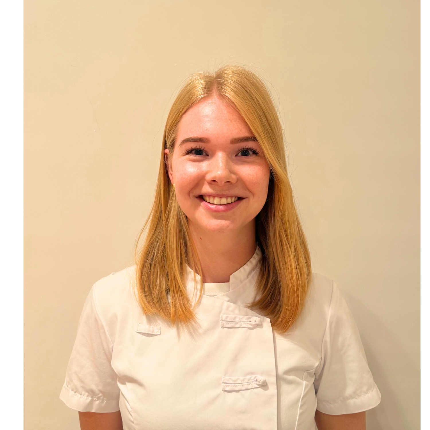 Fleur &mdash; Huidtherapeute bij Apotheek&Beauty Monster
