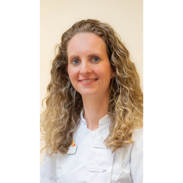 Jenny &mdash; Apothekersassistente bij Apotheek&Beauty Monster